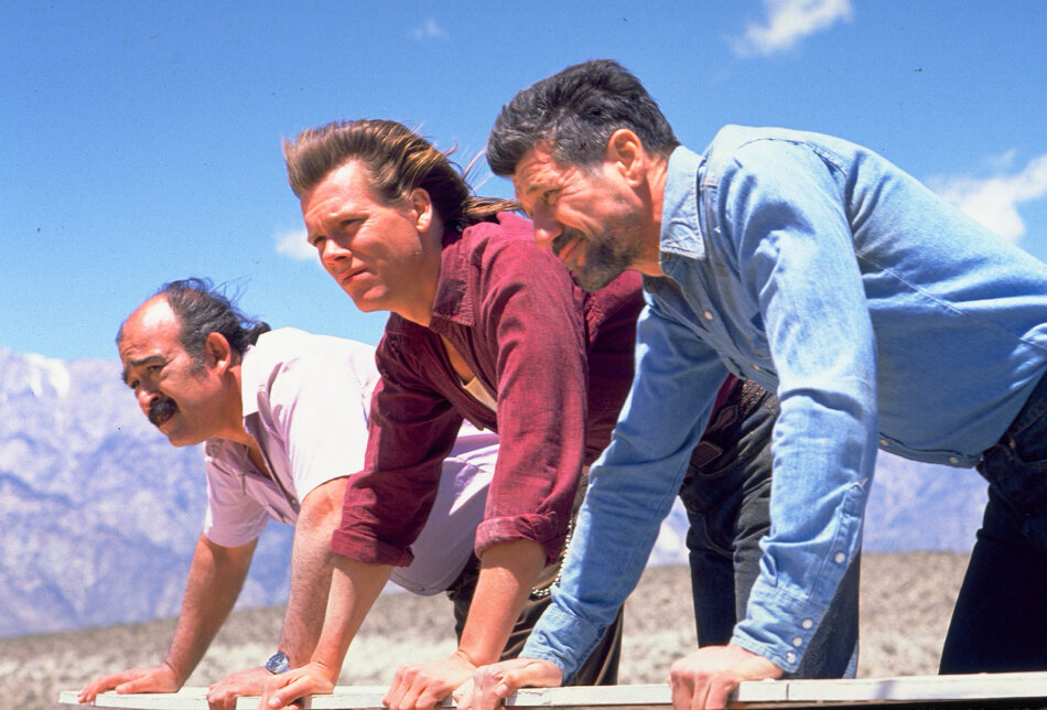 Tremors - Im Land der Raketen-Würmer (1990) - CeDe.com