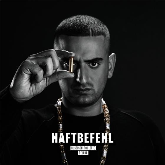 Haftbefehl - Russisch Roulette - Babo Edition incl. T-Shirt Large, Poster & Fanschal 3 CDs