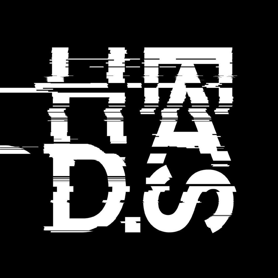 Heads - Debut