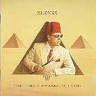 Suggs - Three Pyramids Club