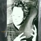Laurie Anderson - Life On A String