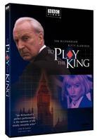 House of cards trilogy 2 - To play the king