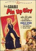 Pin up girl