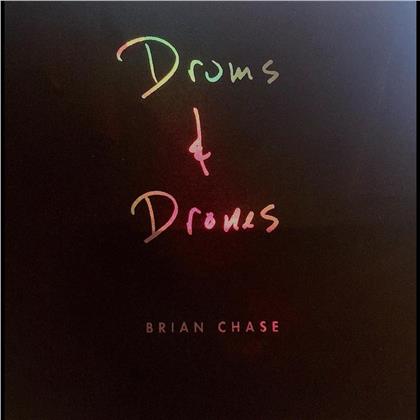Brian Chase - Drums & Drones: Decade (CD + Livre)