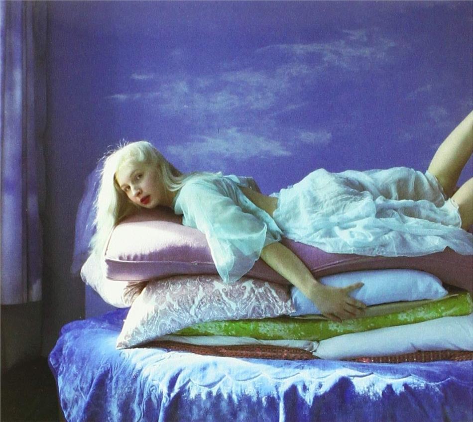Alice On The Roof - Madame Digipack