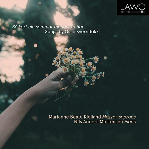 Marianne Beate Kielland, Nils Anders Mortensen & Gisle Kverndokk (*1967) - Sa Kort Ein Sommar Menneska Har
