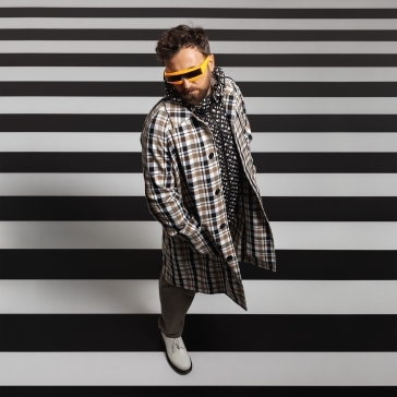 Dargen D'Amico - Nei Sogni Nessnuo E' Monogamo