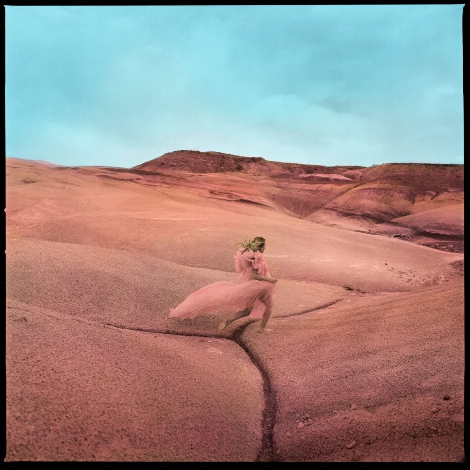 Margo Price - Strays Limited Edition, Shrimp Pink Vinyl, LP