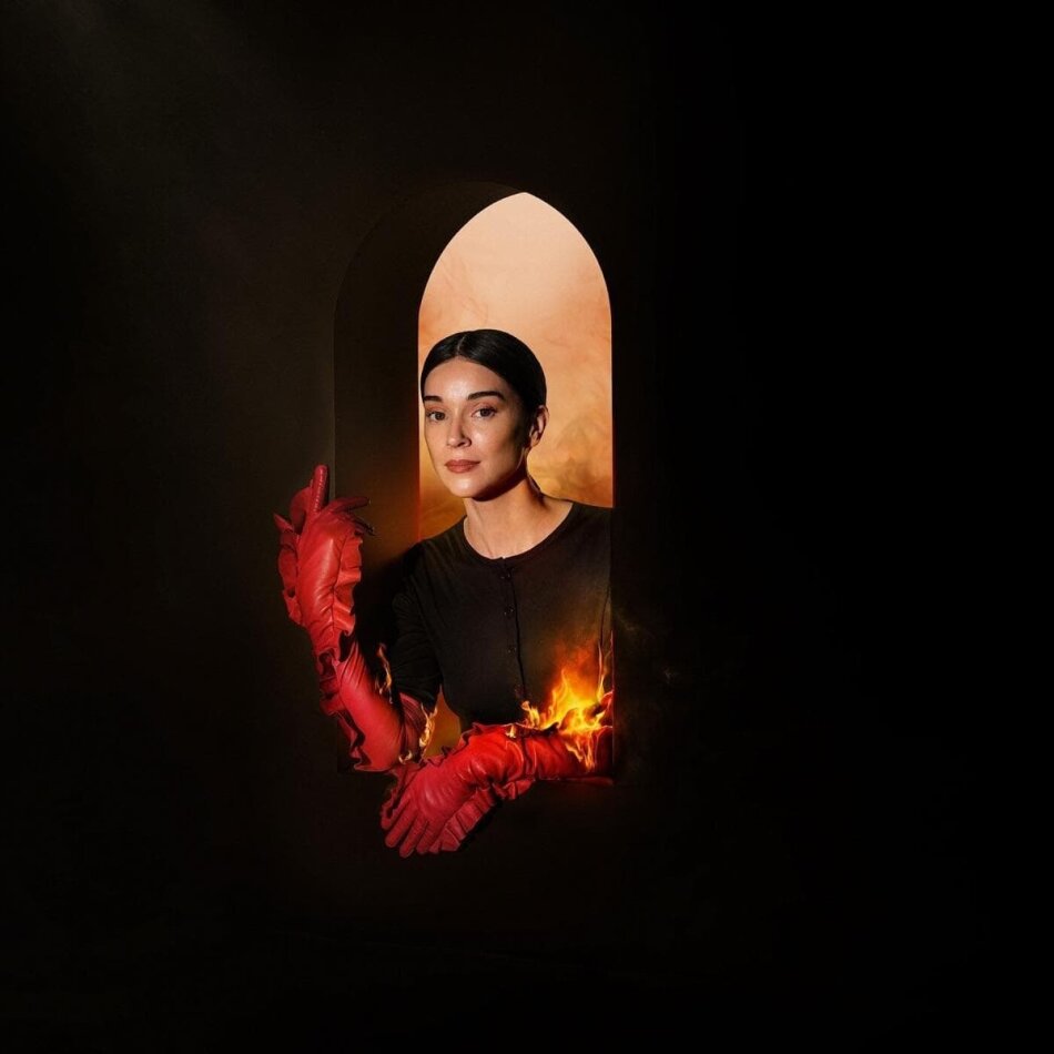St. Vincent - Todos Nacen Gritando - (All Born Screaming - In Spanish)
