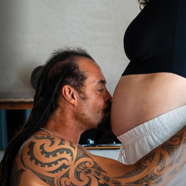 Spearhead & Michael Franti - Welcome To The Family