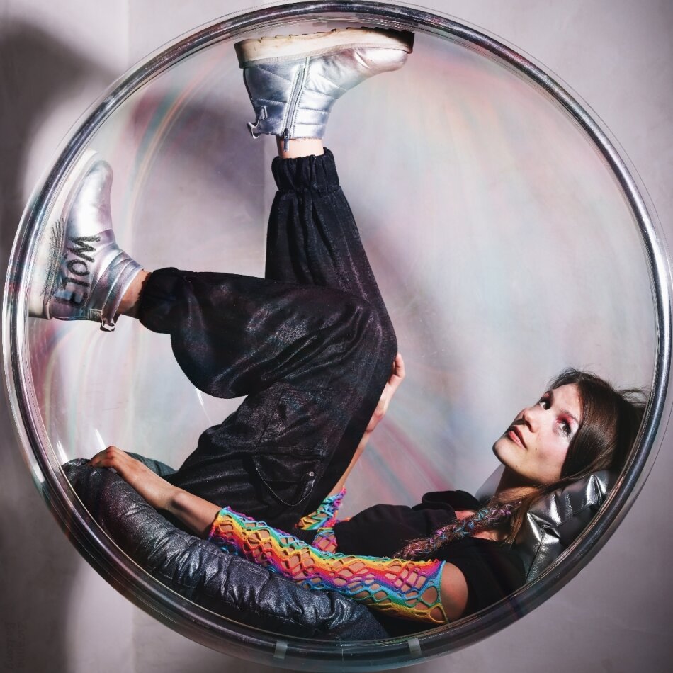 Ronja Maltzahn - Butterfly And Wolf: Flow